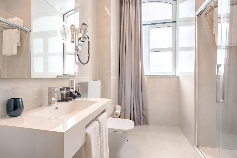 Meraprime Gold Design Hotel - Oda