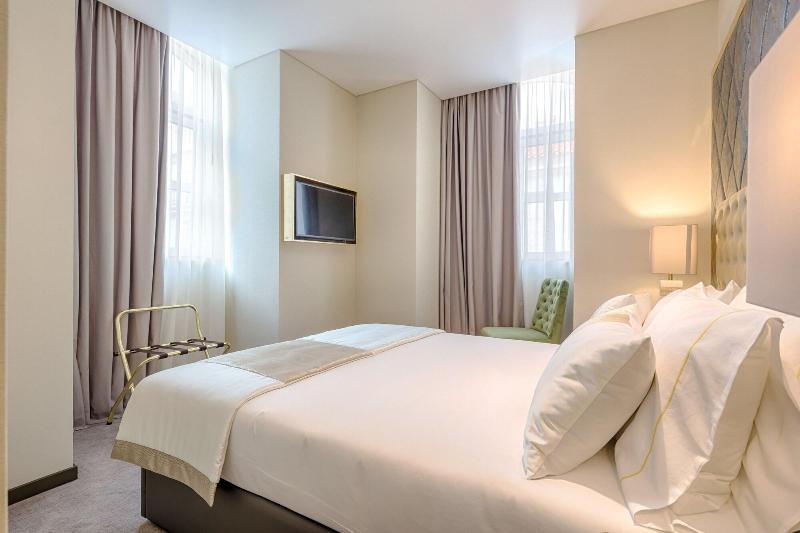 Meraprime Gold Design Hotel - Oda