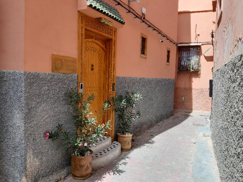 Riad Miral - Genel