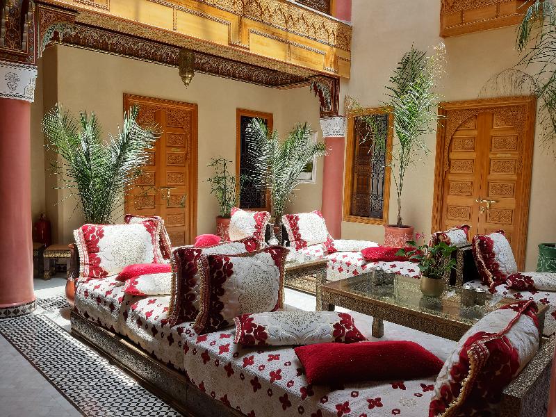 Riad Miral - Genel