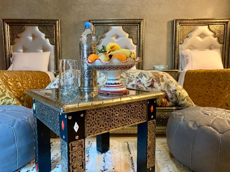 Riad Miral - Oda
