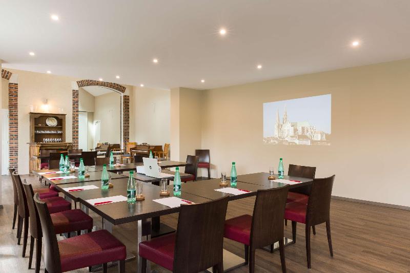 The Originals City le Relais des Carnutes Dreux - Toplantı