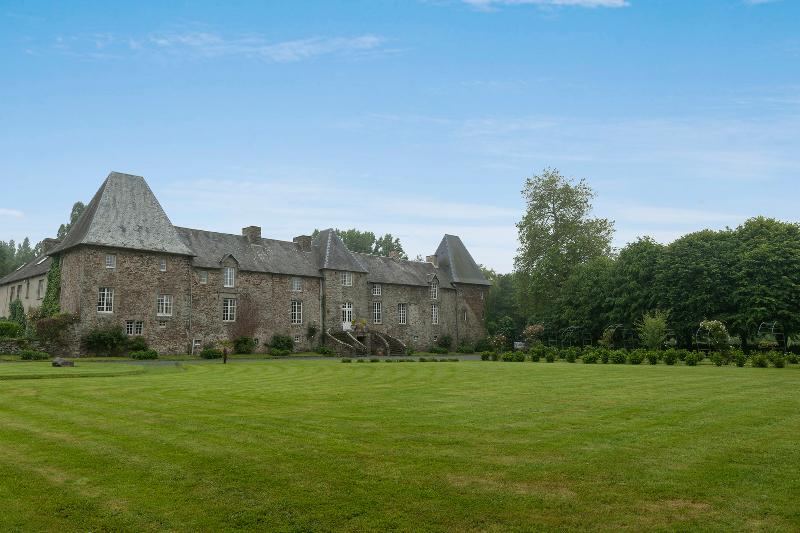 Le Château de la Roque - Lobi
