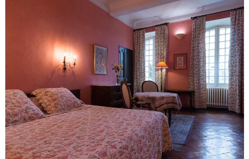 Hostellerie Le Beffroi, The Originals Relais - Oda