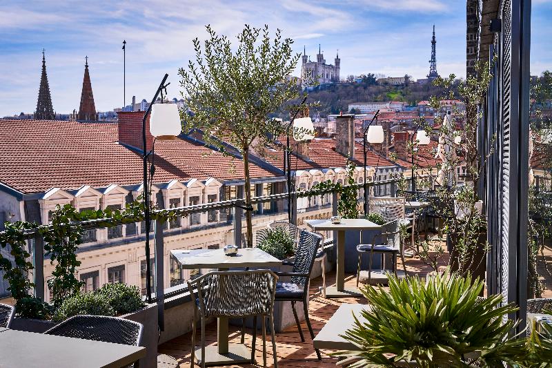 Maison No - Teras