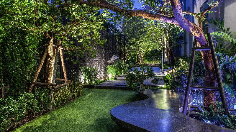 Holiday Inn Express Bangkok Soi Soonvijai - Genel