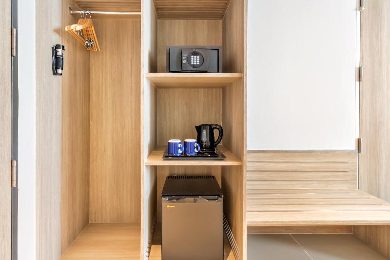 Holiday Inn Express Bangkok Soi Soonvijai - Oda