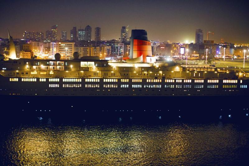 Queen Elizabeth 2 - Genel