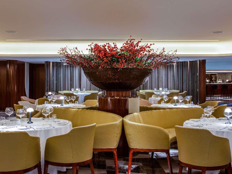 Queen Elizabeth 2 - Restoran