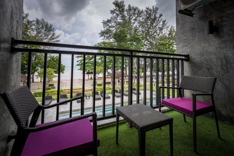 Maneetel Krabi Beachfront - Oda