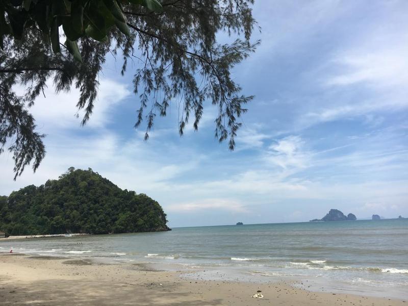 Maneetel Krabi Beachfront - Plaj