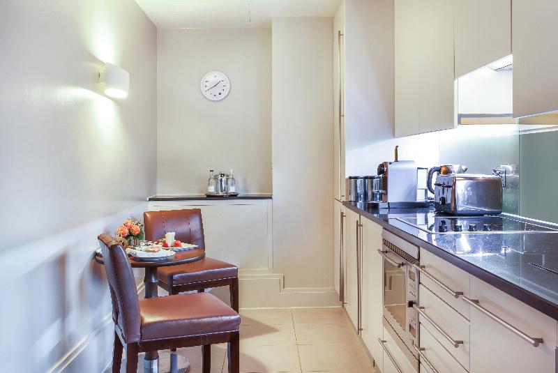 Taj 51 Buckingham Gate Suites and Residences - Oda