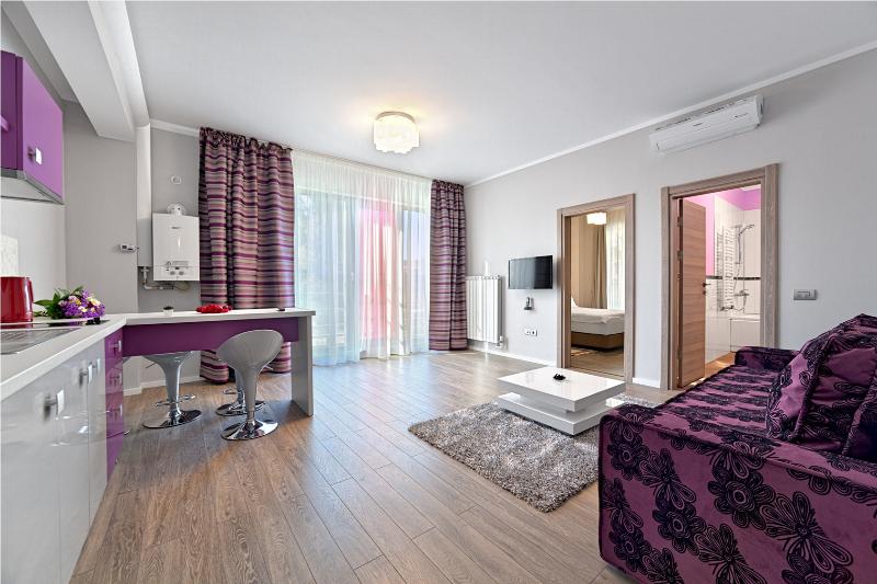 Tomis Garden Aparthotel - Oda