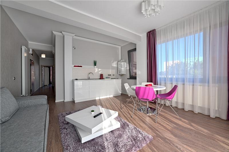 Tomis Garden Aparthotel - Oda