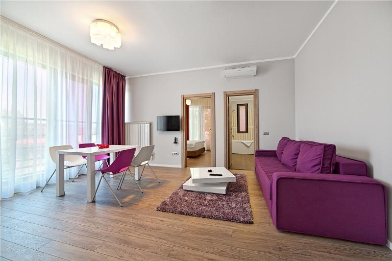 Tomis Garden Aparthotel - Oda