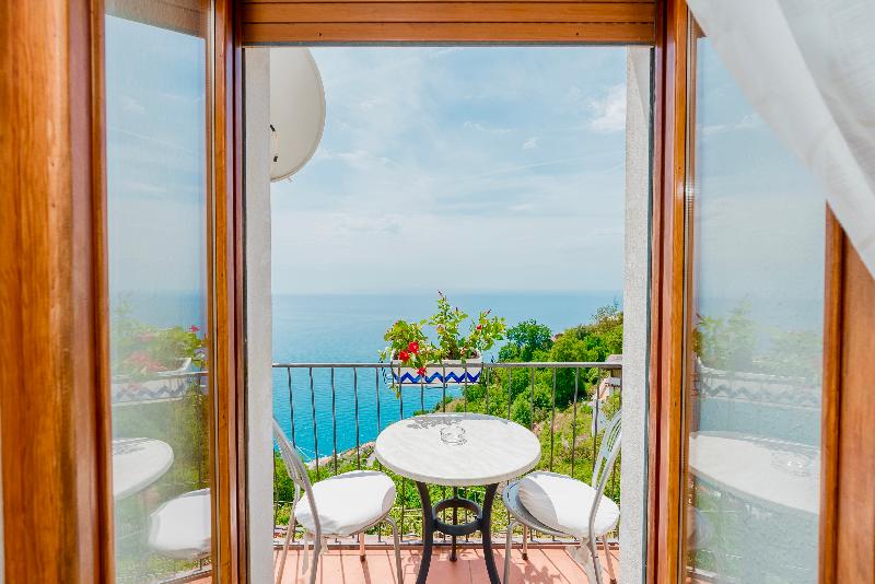 Albergo Diffuso Bacco Furore - Oda