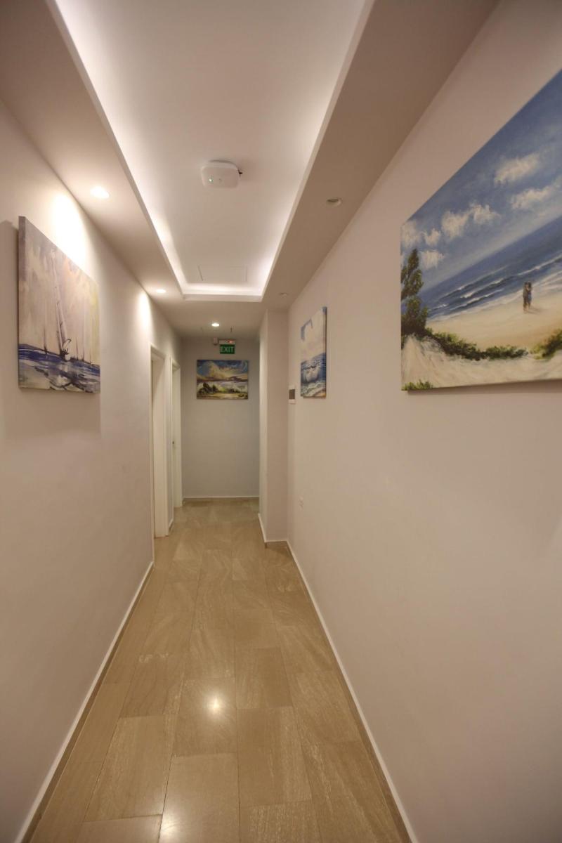 Hotel Joni Kompleks - Lobi