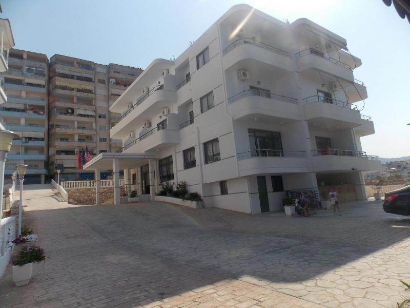 Hotel Joni Kompleks - Genel