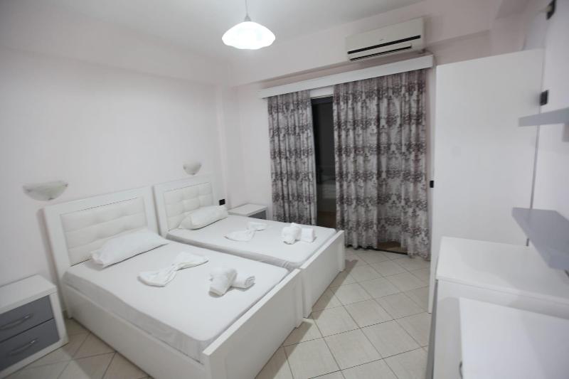 Hotel Joni Kompleks - Oda