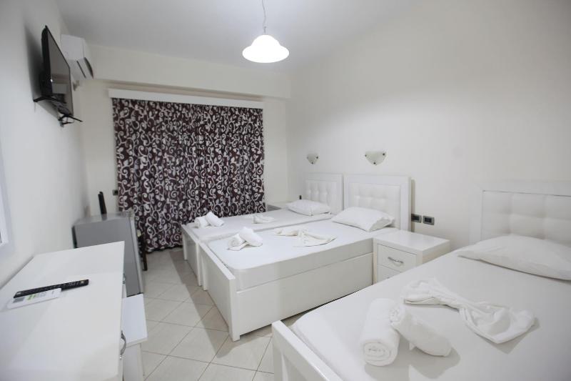 Hotel Joni Kompleks - Oda