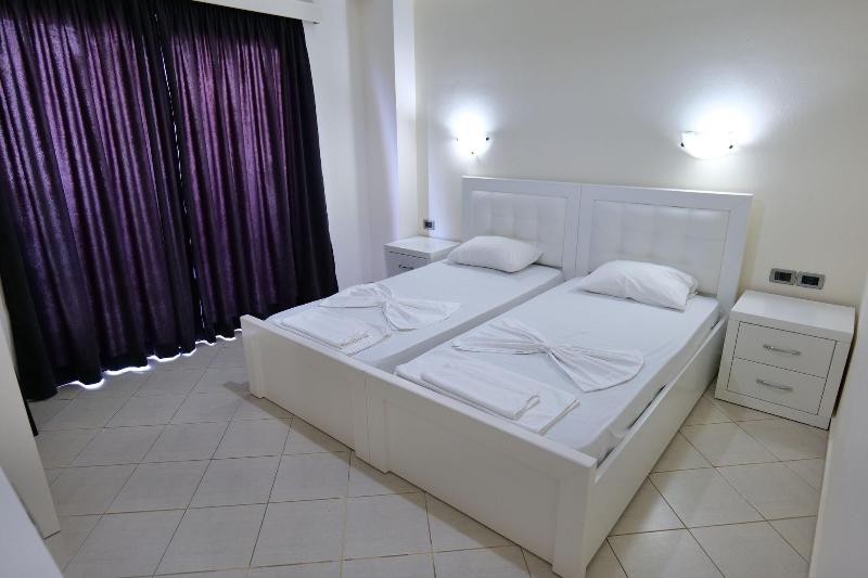 Hotel Joni Kompleks - Oda