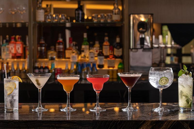 Hilton London Gatwick Airport - Bar