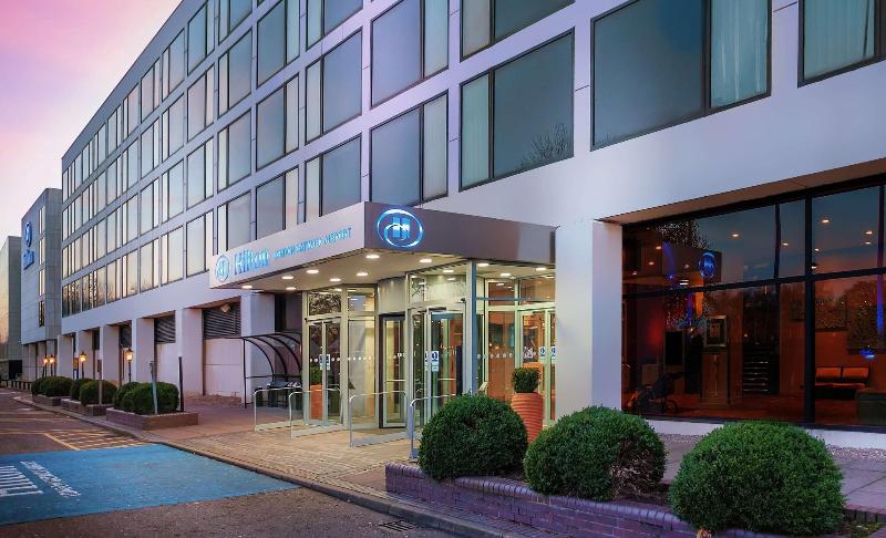 Hilton London Gatwick Airport - Genel