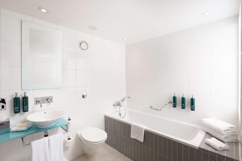 Hilton London Gatwick Airport - Oda