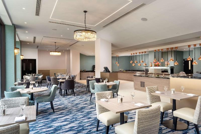 Hilton London Gatwick Airport - Restoran