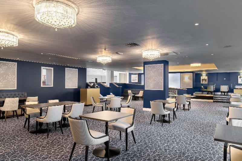 Hilton London Gatwick Airport - Restoran