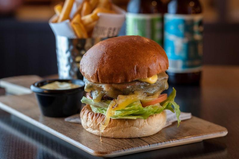 Hilton London Gatwick Airport - Restoran