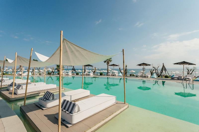 Blue Carpet Luxury Suites - Aktivite