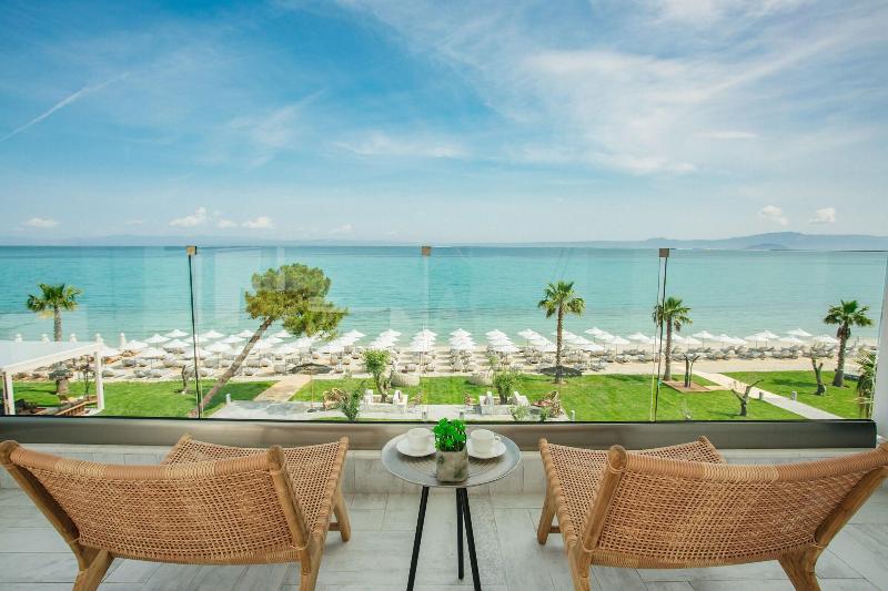 Blue Carpet Luxury Suites - Oda
