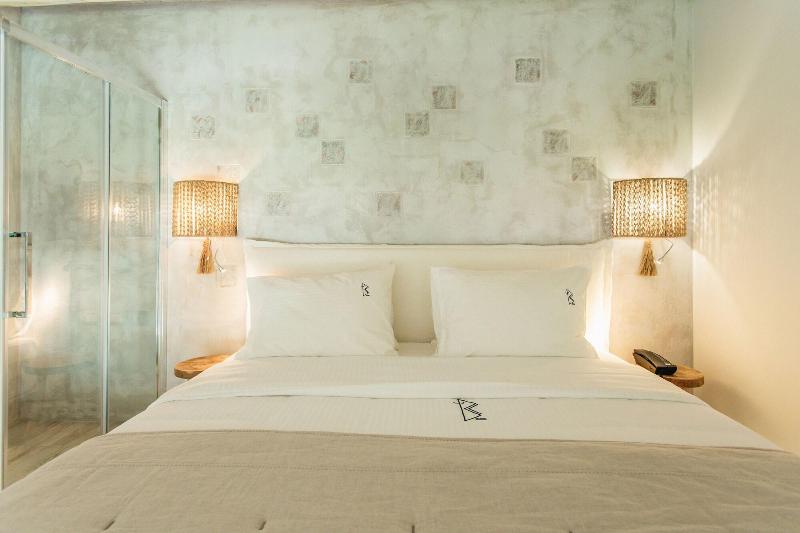 Blue Carpet Luxury Suites - Oda