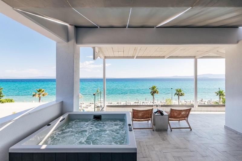 Blue Carpet Luxury Suites - Oda