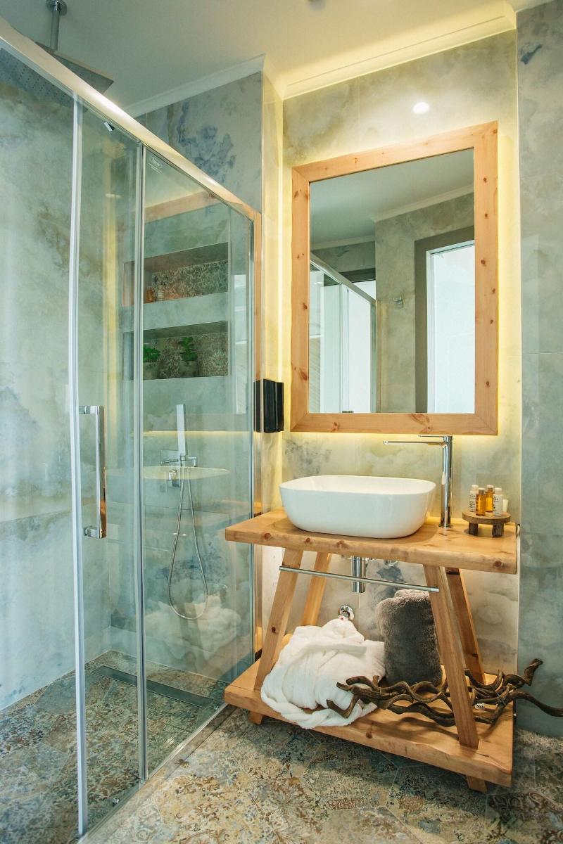 Blue Carpet Luxury Suites - Oda