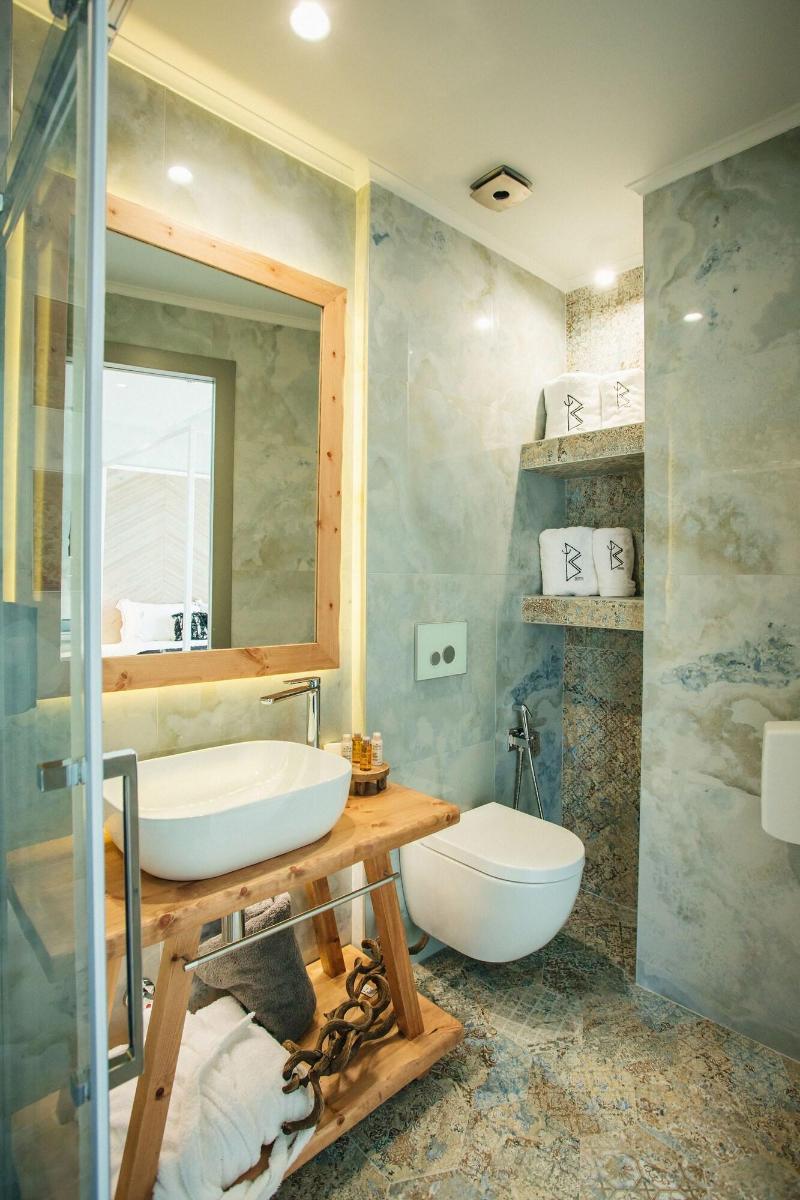 Blue Carpet Luxury Suites - Oda