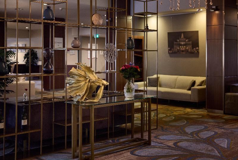 Crowne Plaza Maastricht - Lobi