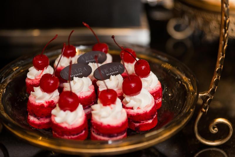 Akara Hotel Bangkok - Lobi