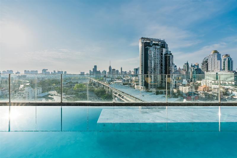 Akara Hotel Bangkok - Havuz