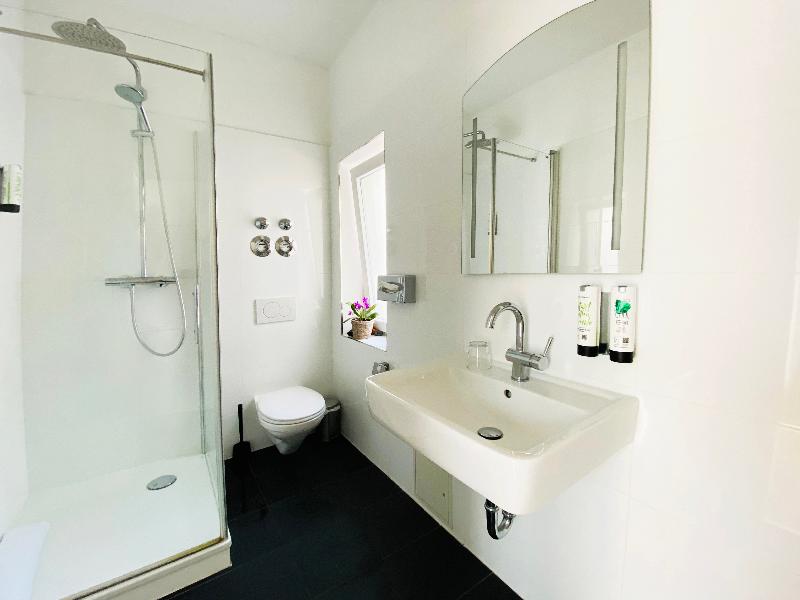 Victoria Apartments - Genel