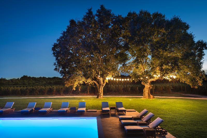 Meneghetti Wine Hotel & Winery - Havuz