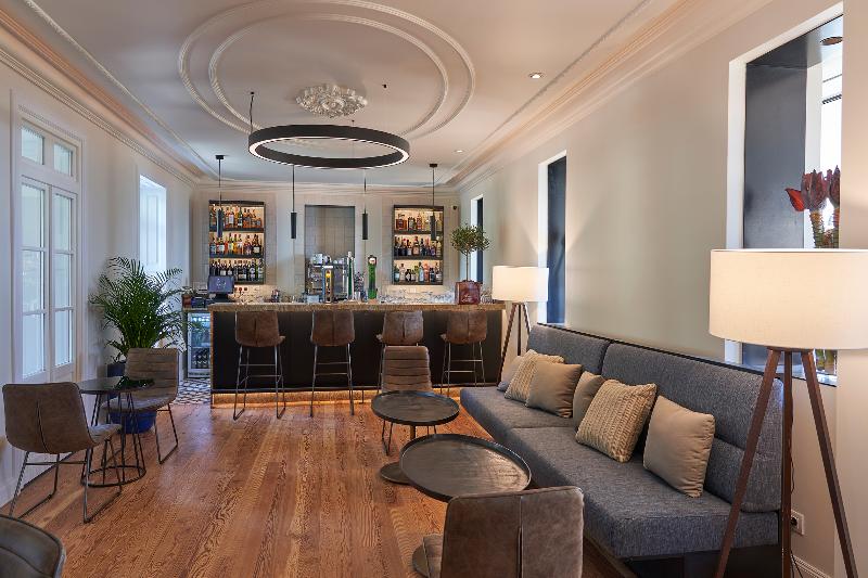 Les Suites At The Cliff Bay - Bar