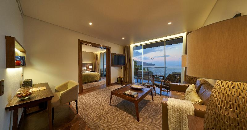 Les Suites At The Cliff Bay - Oda