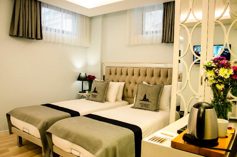 Primero Hotel - Oda