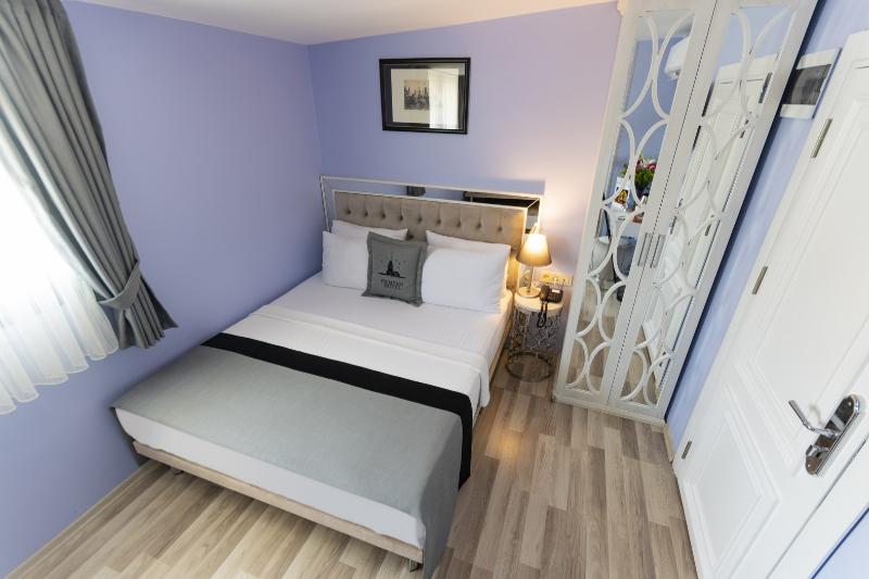 Primero Hotel - Oda