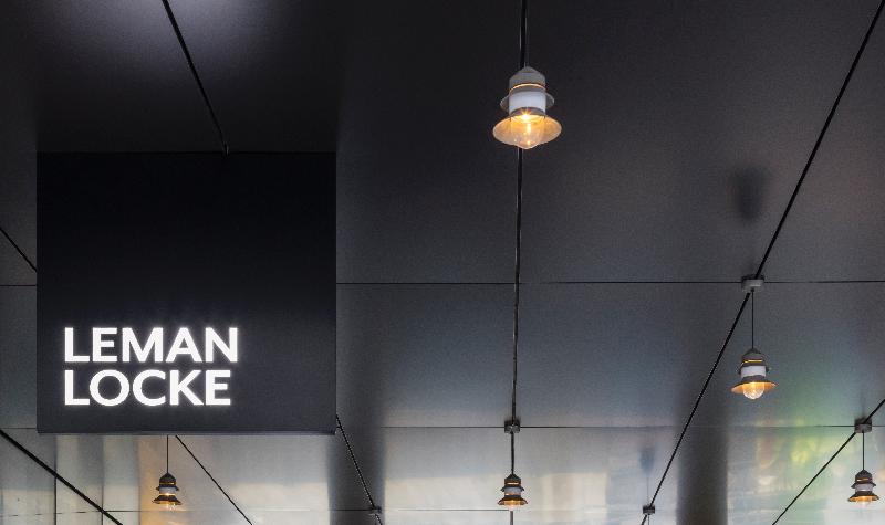 Leman Locke, Aldgate - Genel