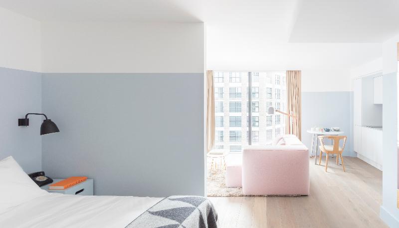 Leman Locke, Aldgate - Oda