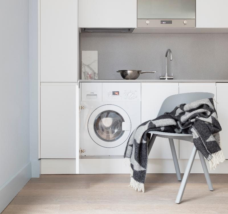 Leman Locke, Aldgate - Oda