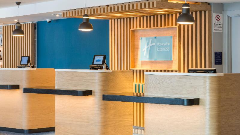 Holiday Inn Express Oxford - Kassam Stadium - Lobi